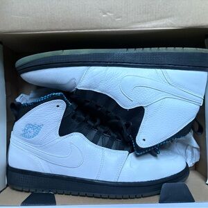 Nike Air Jordan 1 Retro ‘94 Men’s Size 10.5